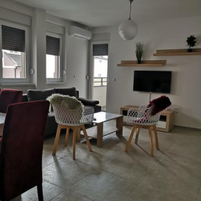 Mici, Sremska Mitrovica